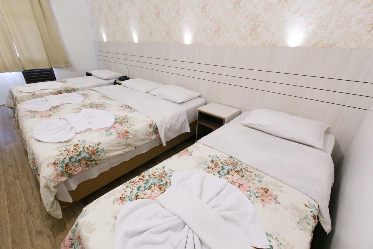 Hotel 13 Linden Treze Tílias المظهر الخارجي الصورة