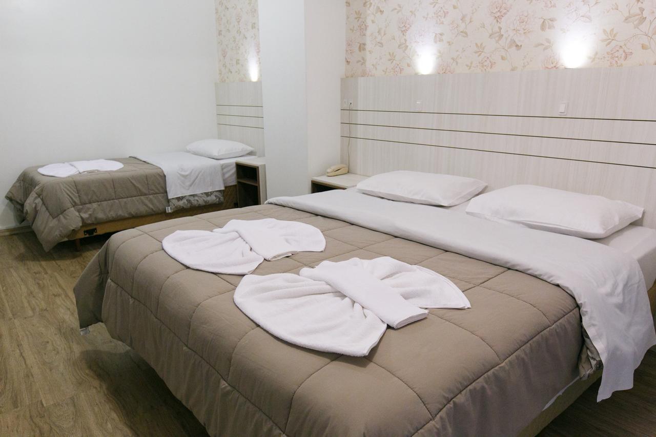Hotel 13 Linden Treze Tílias المظهر الخارجي الصورة