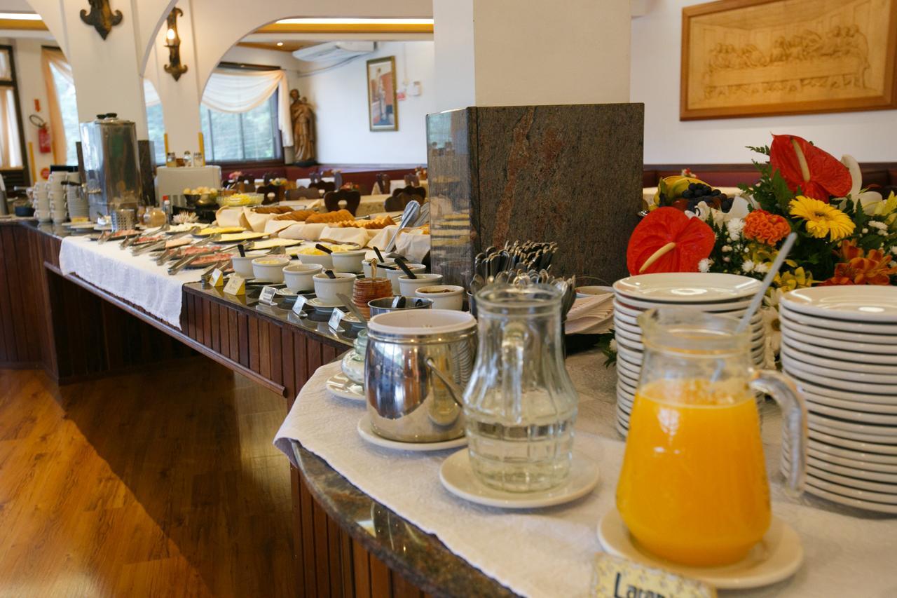 Hotel 13 Linden Treze Tílias المظهر الخارجي الصورة